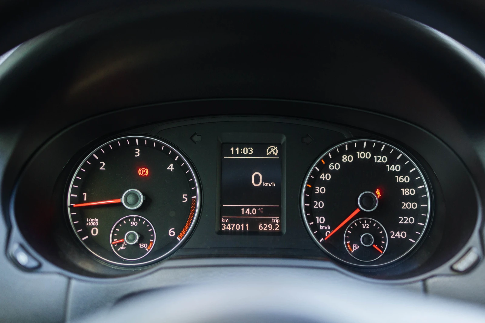 VW Sharan 2.0 tDI, снимка 6 - Автомобили и джипове - 56456805