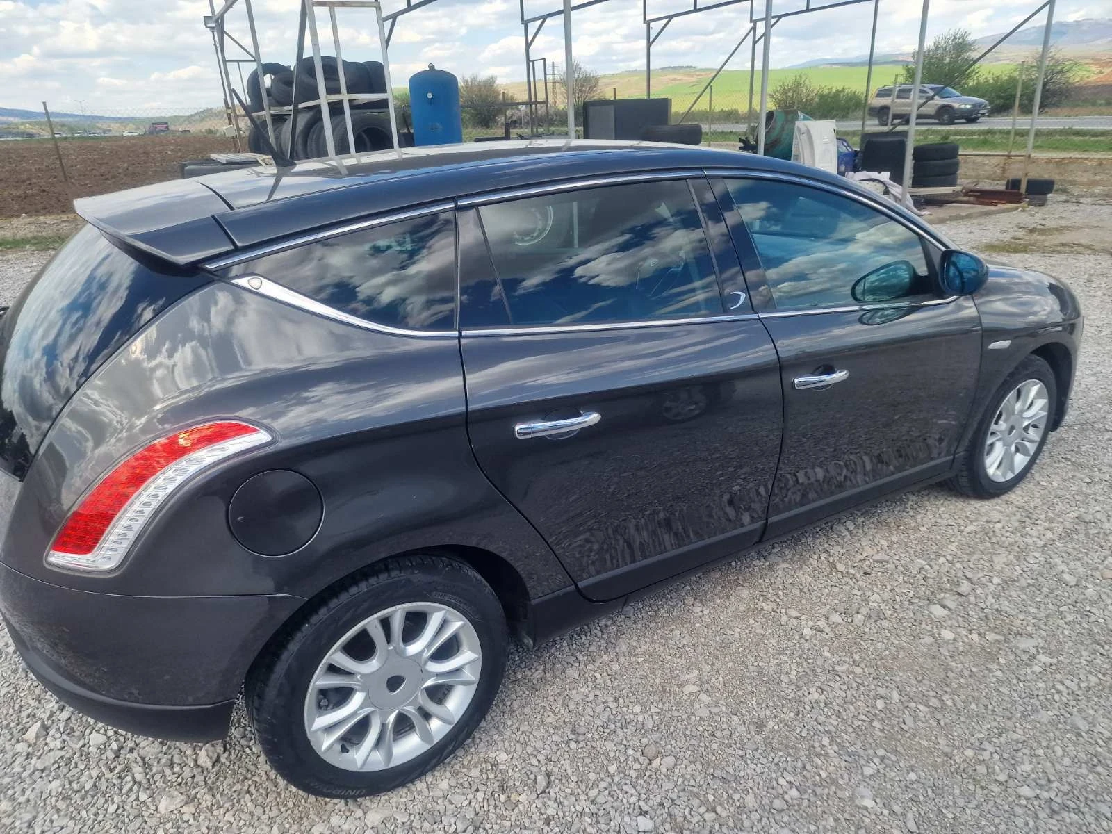 Lancia Delta, снимка 2 - Автомобили и джипове - 56722728