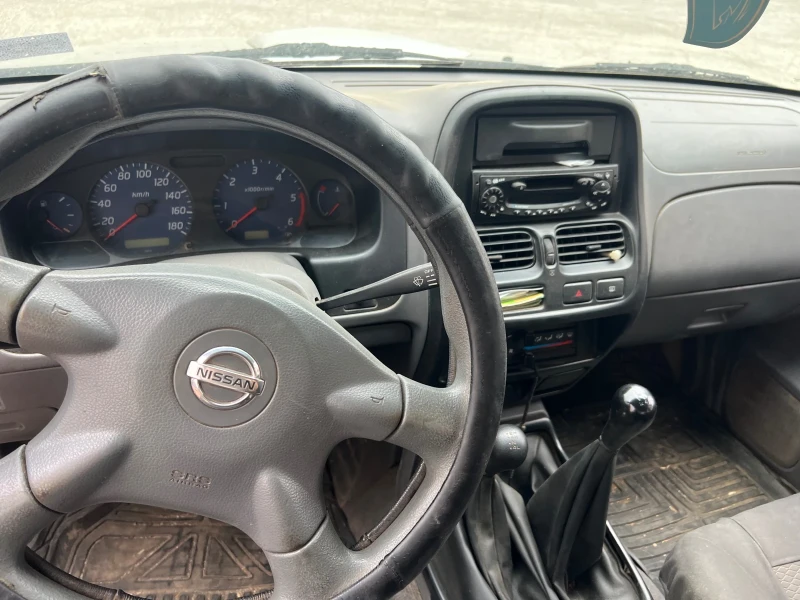 Nissan Navara 2.5 dCi * ПРОБЛЕМ В ДВИГАТЕЛЯ* , снимка 6 - Автомобили и джипове - 48316230