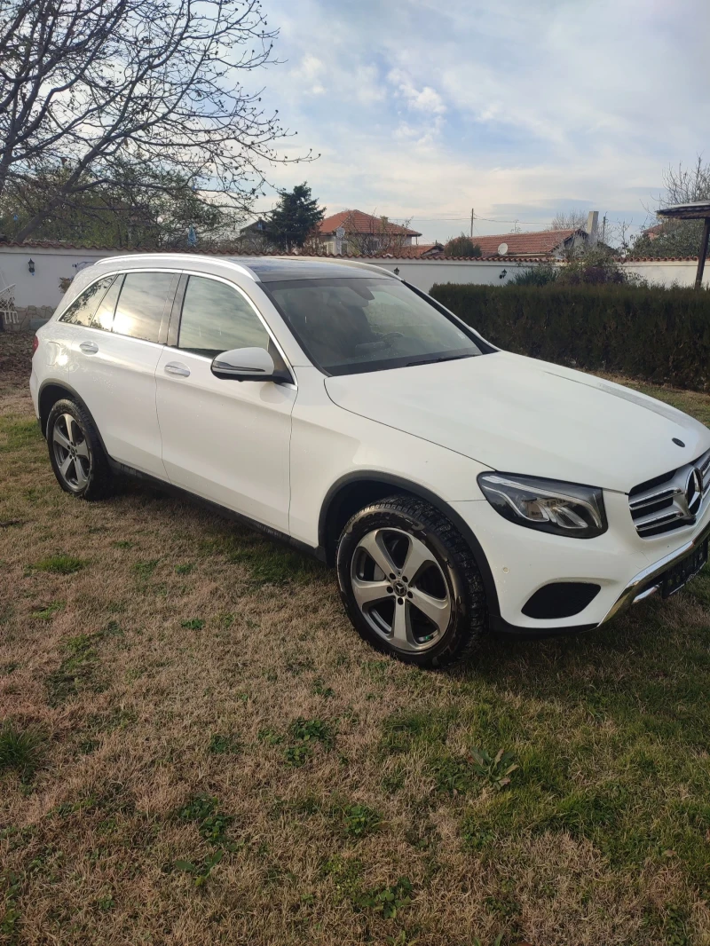 Mercedes-Benz GLC 300, снимка 2 - Автомобили и джипове - 48068154