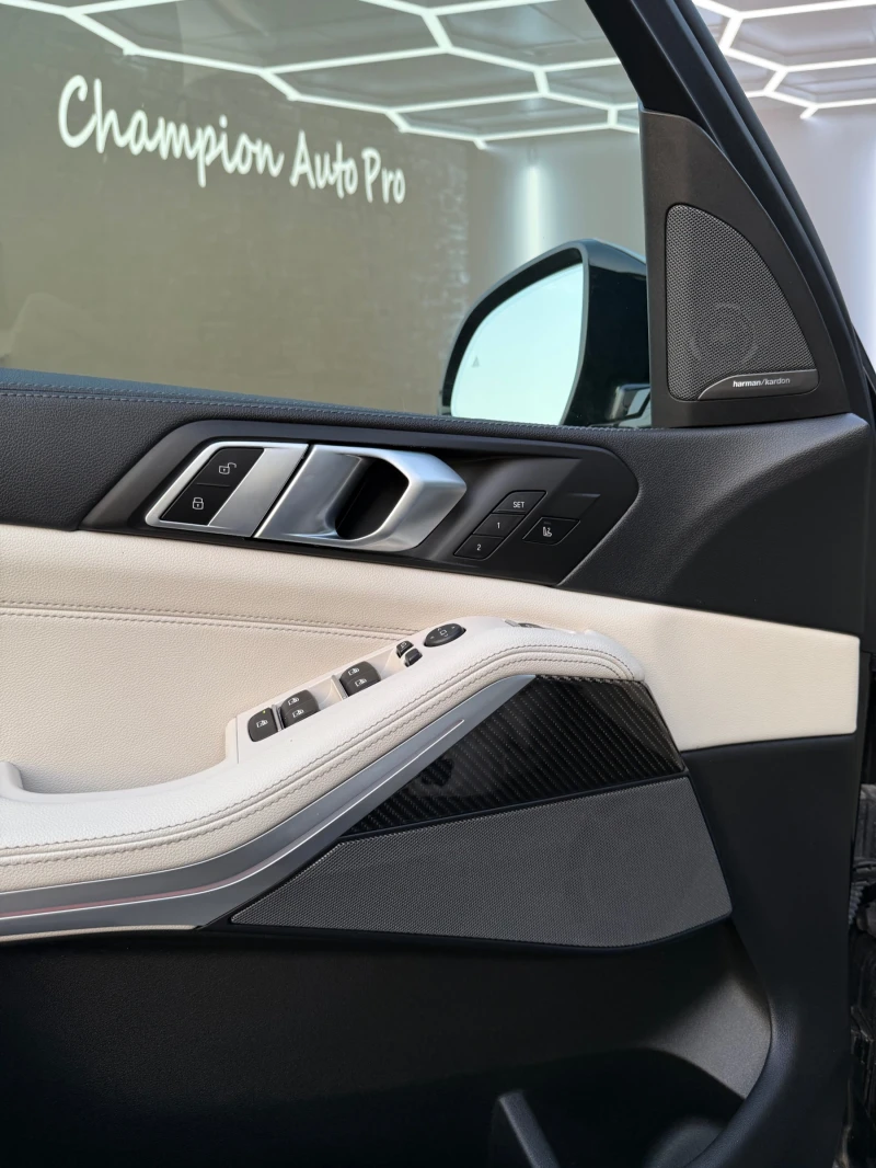 BMW X5 M50i, снимка 8 - Автомобили и джипове - 51688663