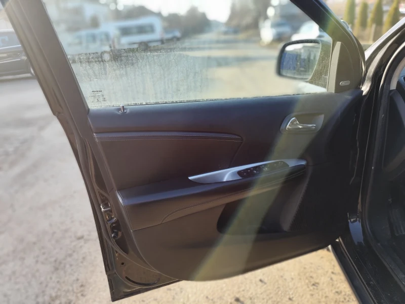 Fiat Freemont 170кс., снимка 17 - Автомобили и джипове - 52866576