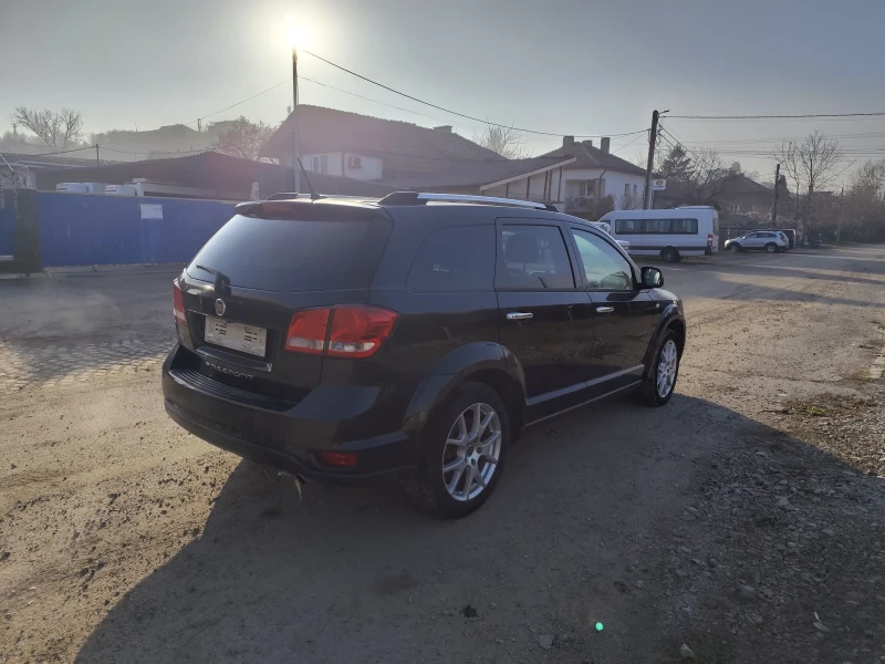 Fiat Freemont 170кс., снимка 4 - Автомобили и джипове - 52866576