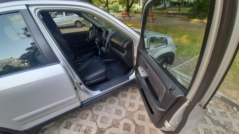 Honda Cr-v, снимка 9 - Автомобили и джипове - 53095821