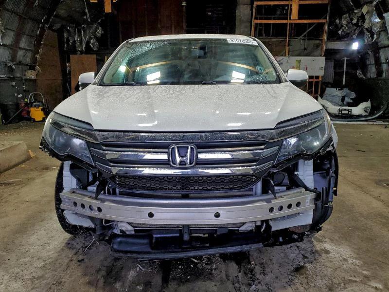 Honda Pilot 3.5L 6 All wheel drive, снимка 8 - Автомобили и джипове - 52904667