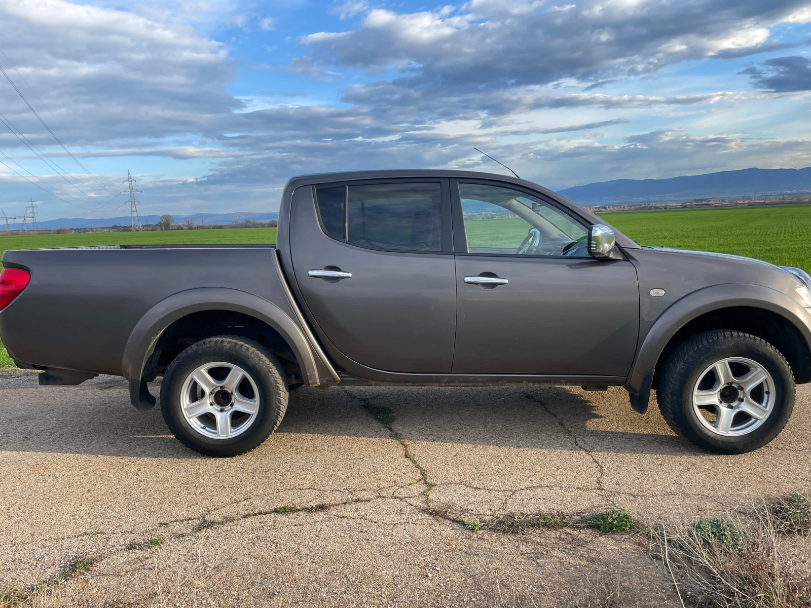 Mitsubishi L200  - изображение 4