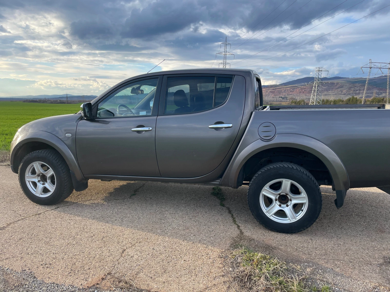 Mitsubishi L200  - изображение 7