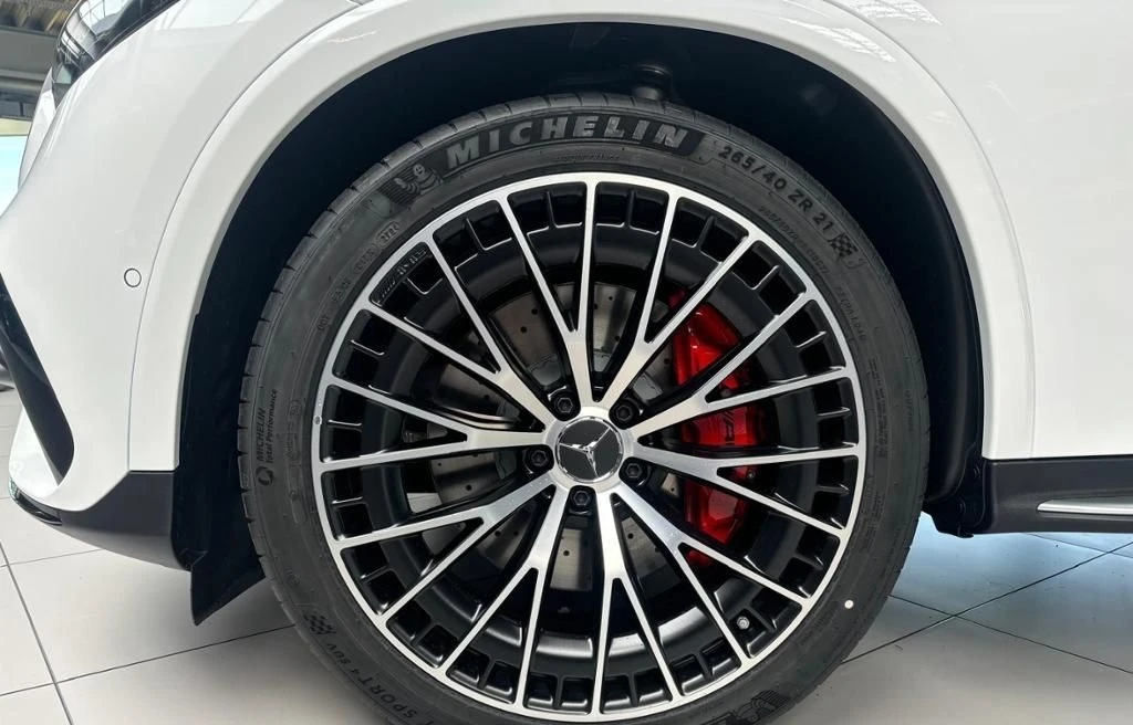 Mercedes-Benz GLC 43 AMG 4Matic = Premium= Night Package Гаранция - изображение 4