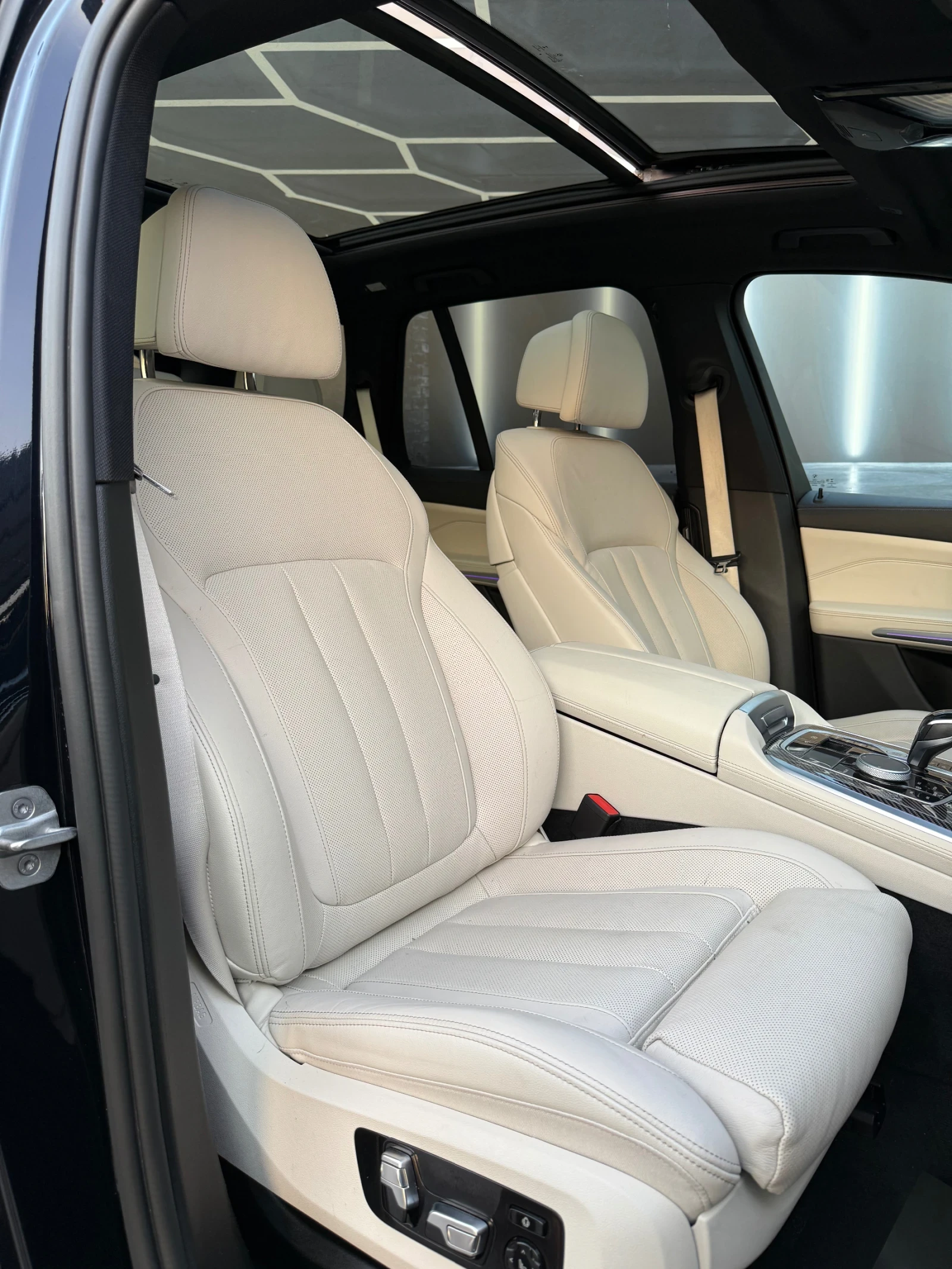 BMW X5 M50i | Mobile.bg   15