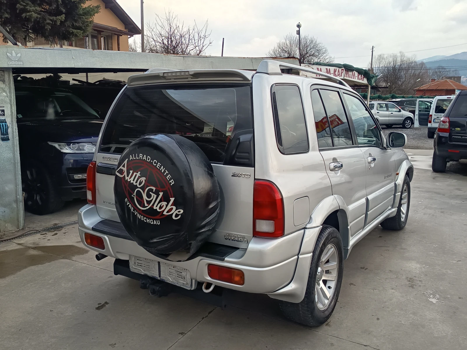 Suzuki Grand vitara 2.0hdi, снимка 4 - Автомобили и джипове - 53801603