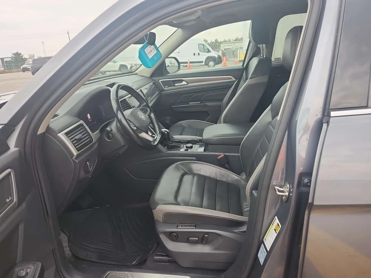 VW Atlas * 3.6 Fsi * АВТОКРЕДИТ БЕЗ ПЪРВОНАЧАЛНА ВНОСКА * , снимка 9 - Автомобили и джипове - 54606864