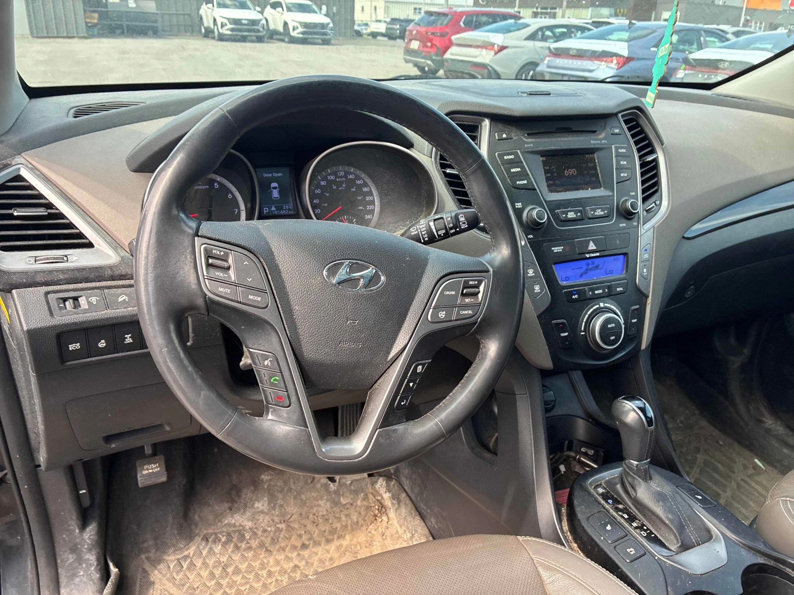 Hyundai Santa fe XL LUXURY * 3.3 V6 * СЕРВИЗНА ИСТОРИЯ * , снимка 7 - Автомобили и джипове - 54659410