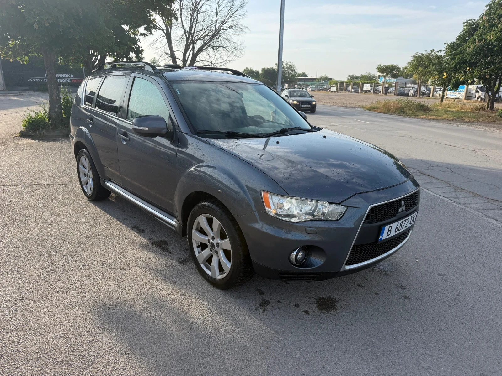 Mitsubishi Outlander 2.2DI-D-4x4-150-Avtomat.., снимка 2 - Автомобили и джипове - 54733414