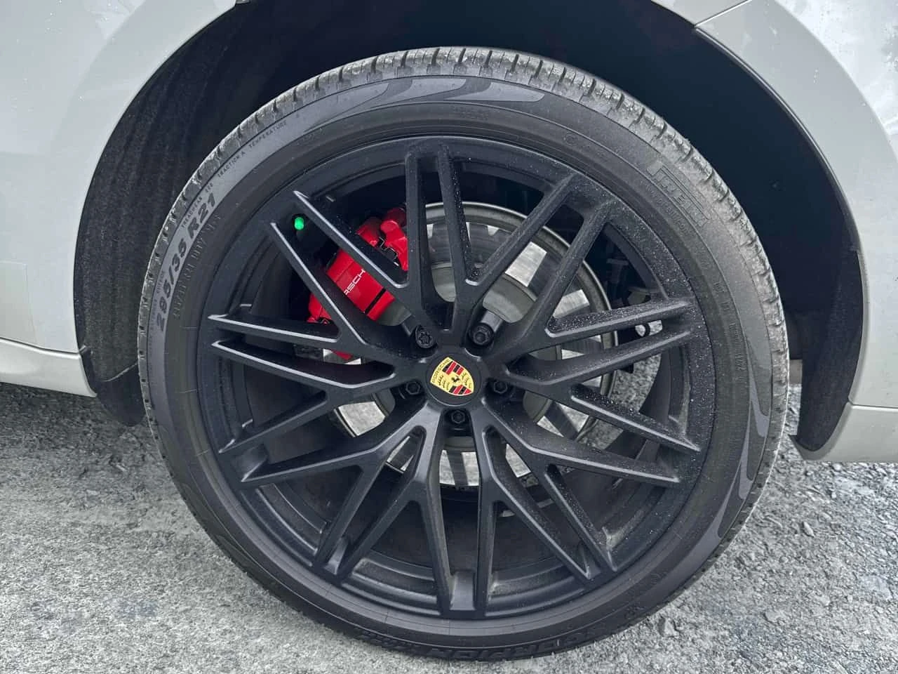 Porsche Macan * GTS * CARFAX * ОПЦИЯ ЗА ФИНАНСИРАНЕ, снимка 11 - Автомобили и джипове - 55318739