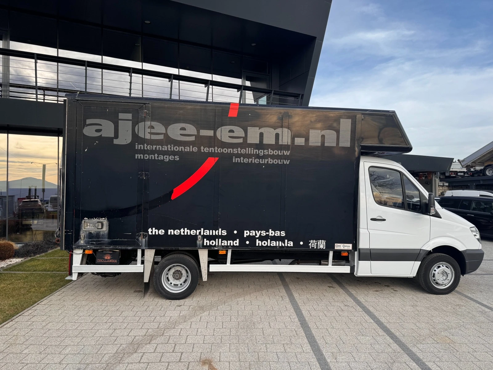 Mercedes-Benz Sprinter 516CDI до 3, 5т. 4, 40м. Падащ борд + Клима  - изображение 6