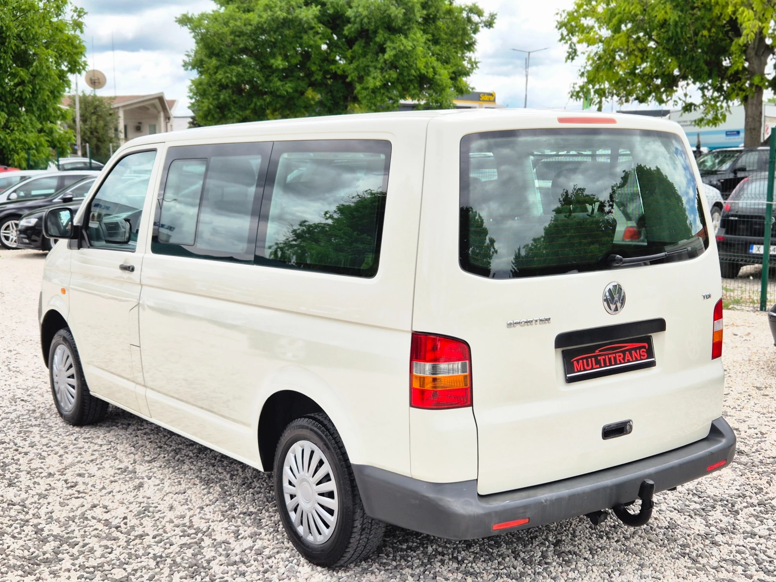 VW T5 * 1.9-TDI* 8+ 1* КЛИМА* КОЖА* , снимка 3 - Бусове и автобуси - 54892610