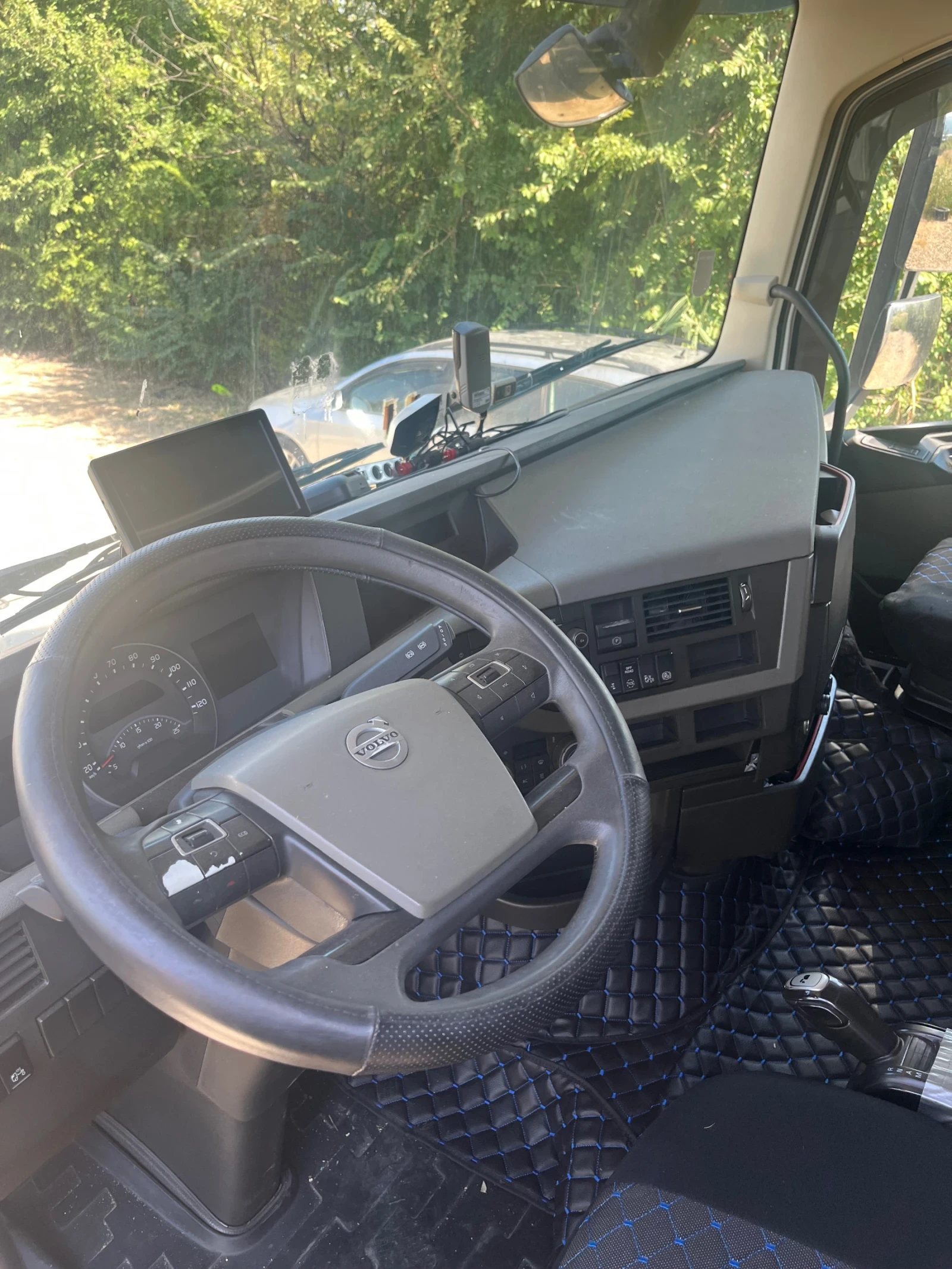 Volvo Fh, снимка 4 - Камиони - 56317424