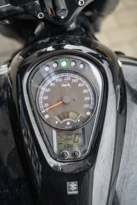 Suzuki Boulevard C90T, снимка 7