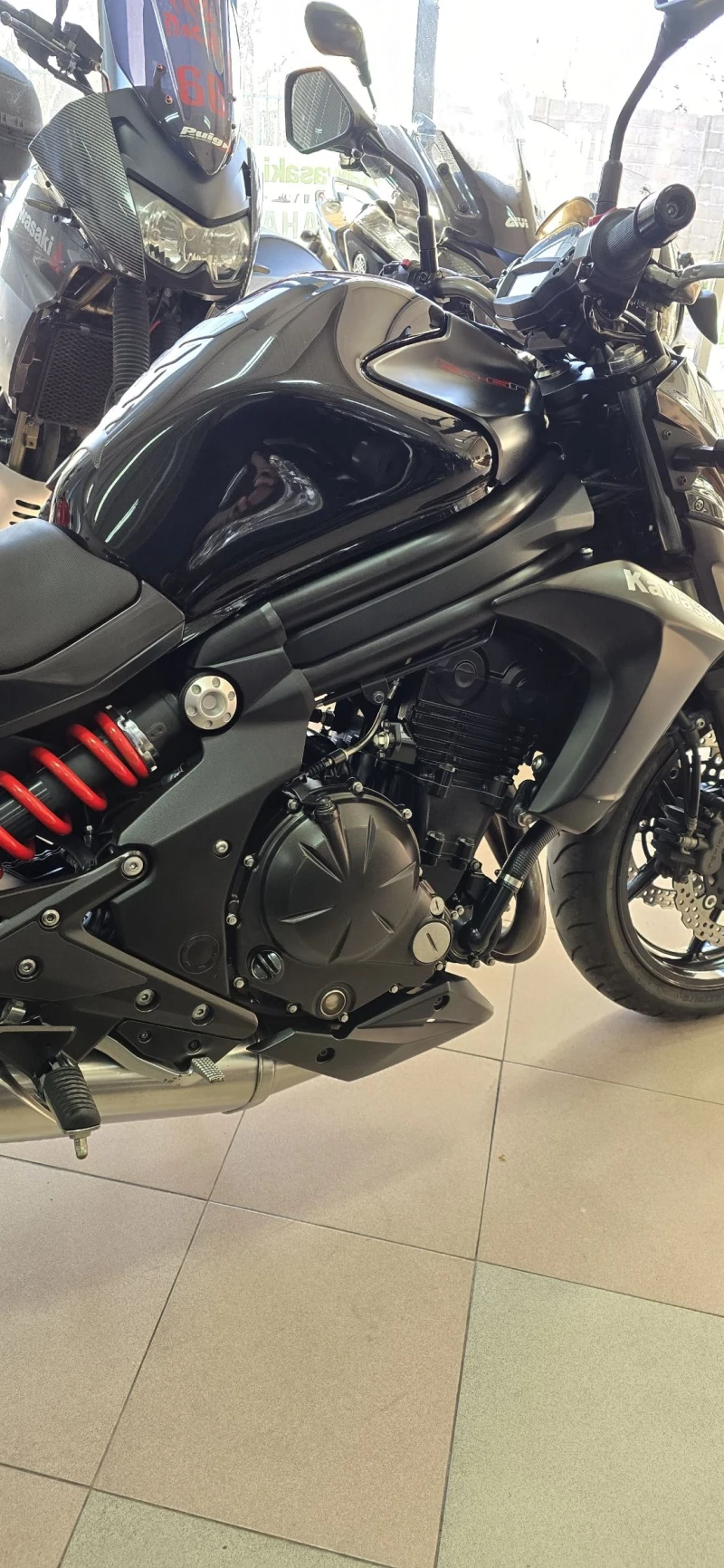 Kawasaki ER 6N Лизинг!, снимка 8 - Мотоциклети и мототехника - 49563661