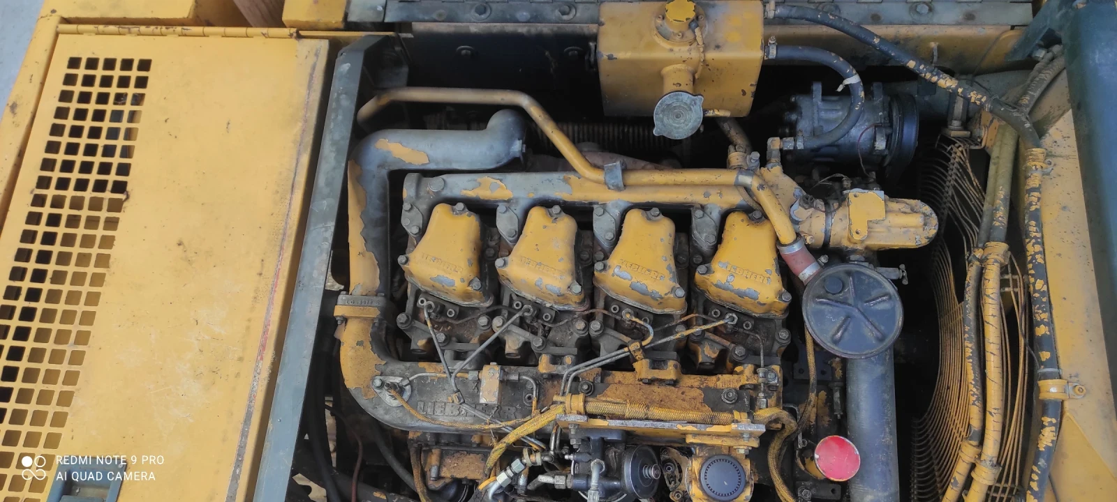 Багер Liebherr R914, снимка 9 - Индустриална техника - 55806728