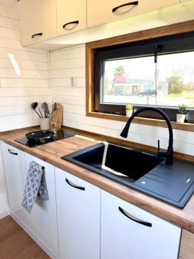 Каравана Други MobilBau MK840 Loft - 38m2 - Бартер, снимка 11