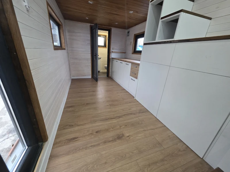 Каравана Други MobilBau MK840 Loft - 38m2 - Бартер, снимка 8 - Каравани и кемпери - 52805817