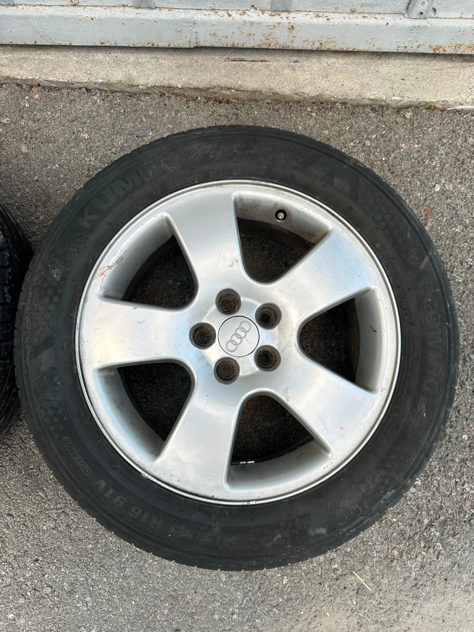 ���� � ������ 205/55R16 | Mobile.bg � ����������� 5