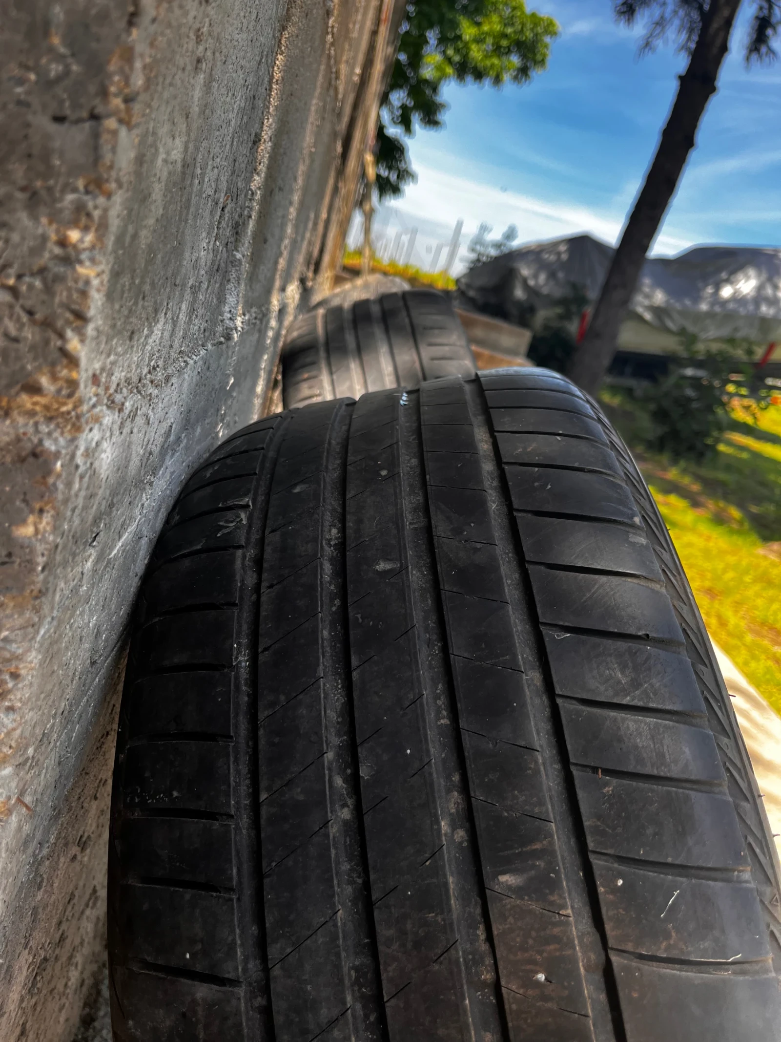 Гуми с джанти Bridgestone 235/40R18, снимка 8 - Гуми и джанти - 54682585