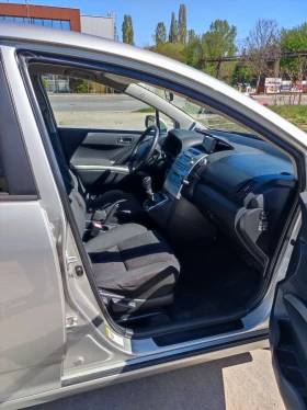 Toyota Corolla verso 2.2 D-4D, Facelift 6+ 1 места, снимка 12