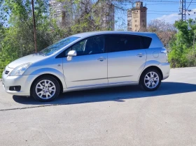 Toyota Corolla verso 2.2 D-4D, Facelift 6+ 1 места, снимка 4