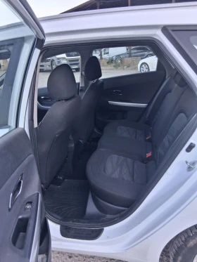 Kia Ceed 1.4 100 кс, снимка 6