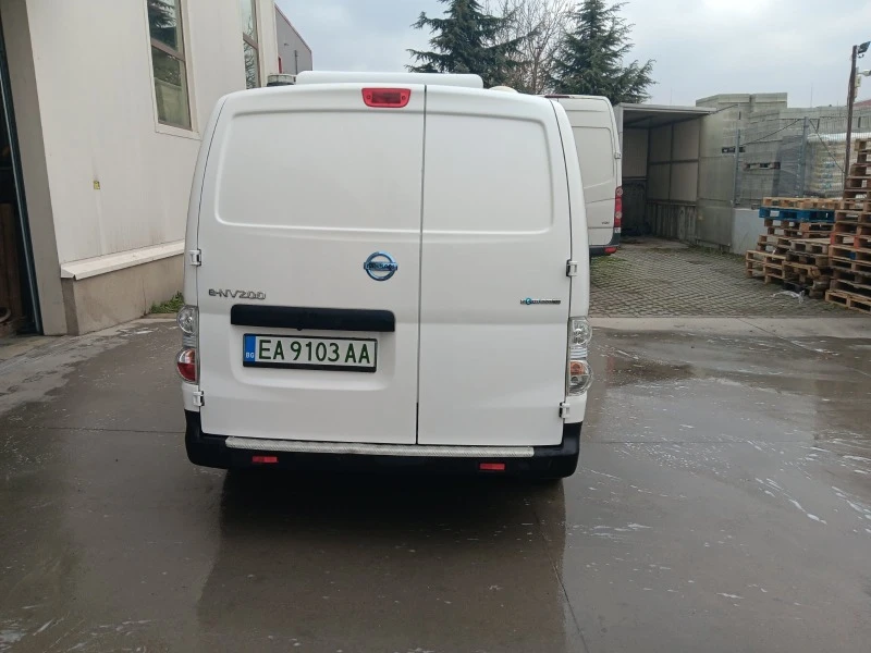 Nissan e-NV200, снимка 4 - Автомобили и джипове - 47002432