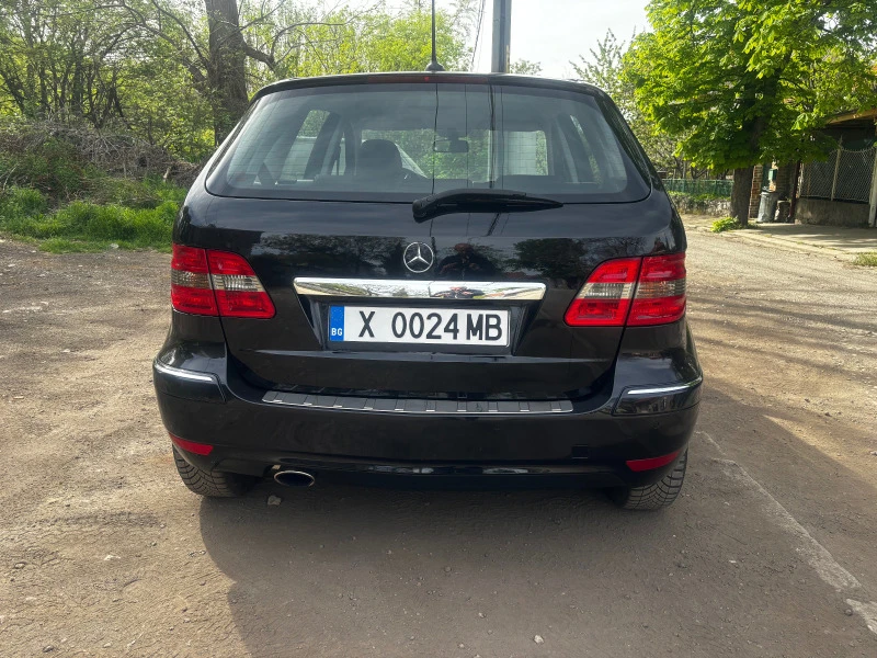 Mercedes-Benz B 180, снимка 5 - Автомобили и джипове - 47193306