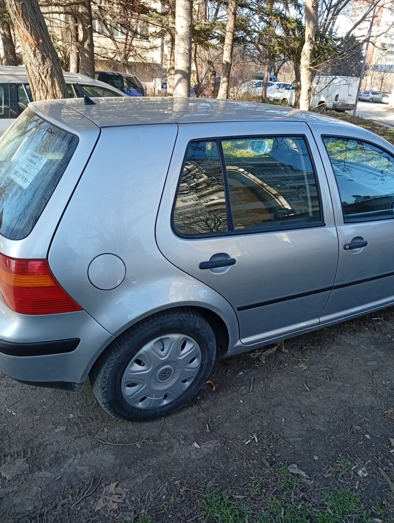 VW Golf, снимка 6 - Автомобили и джипове - 48770449