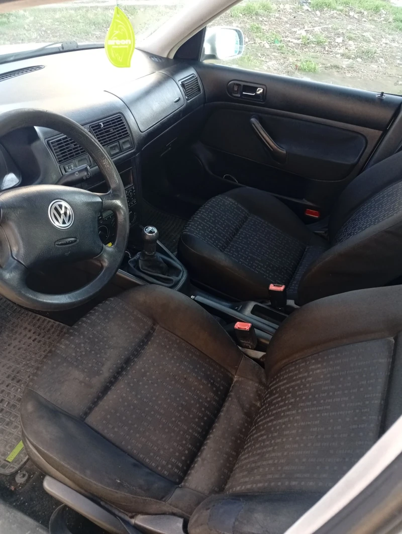 VW Golf, снимка 10 - Автомобили и джипове - 48770449