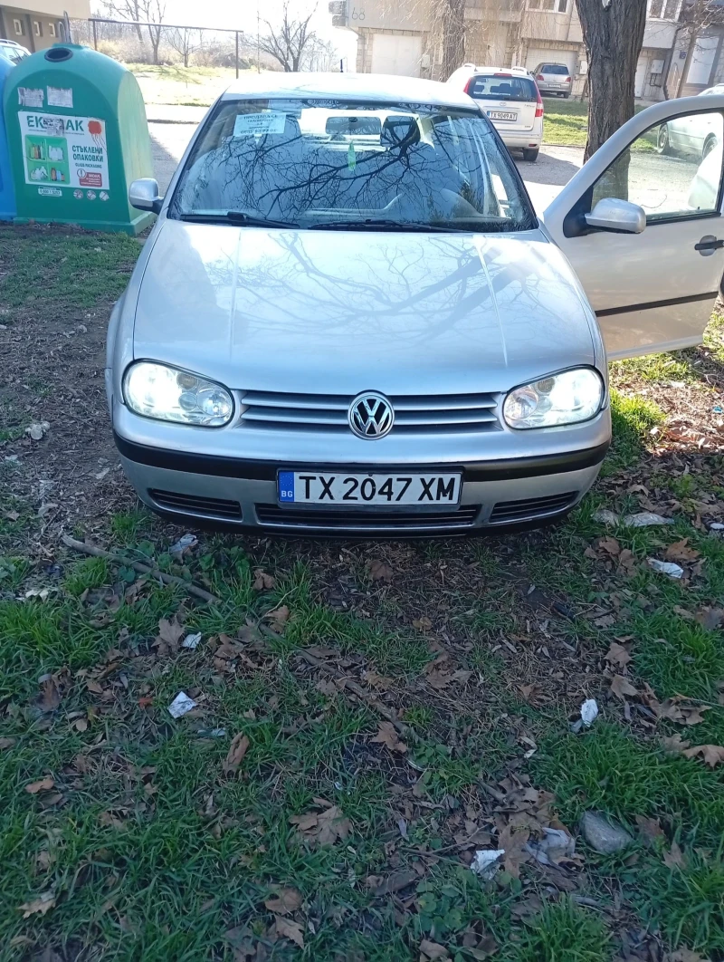 VW Golf, снимка 1 - Автомобили и джипове - 48770449