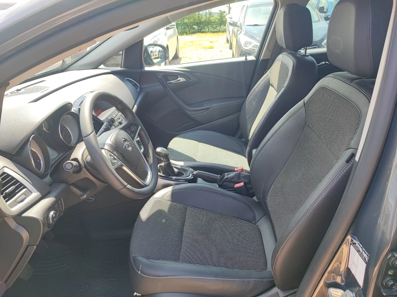 Opel Astra 1.4/140к.с/GPL, снимка 11 - Автомобили и джипове - 50116211