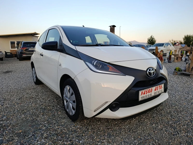 Toyota Aygo 1.0I EURO6B , снимка 3 - Автомобили и джипове - 52316181