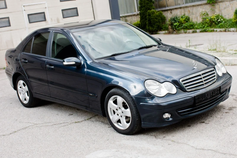 Mercedes-Benz C 220 2.2 CDI AVTOMAT, снимка 2 - Автомобили и джипове - 51657582