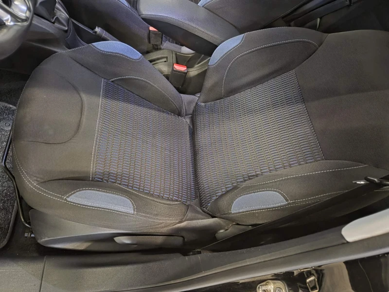 Peugeot 208 208 1.4 HDI ALURE EURO 5B, снимка 12 - Автомобили и джипове - 52578611