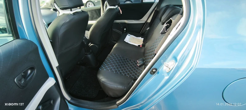 Toyota Yaris 1.3vvti, снимка 17 - Автомобили и джипове - 53098352