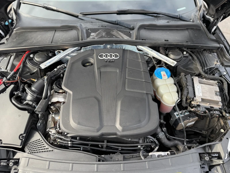 Audi A4 2.0TDI S line LED Автомат, снимка 16 - Автомобили и джипове - 53101930
