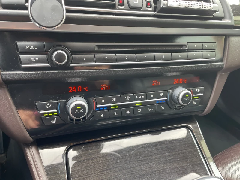 BMW 535 Xdrive, снимка 11 - Автомобили и джипове - 53540043