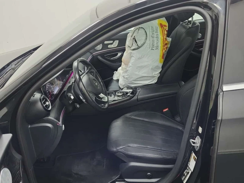 Mercedes-Benz E 300 * CARFAX * , снимка 5 - Автомобили и джипове - 53563624