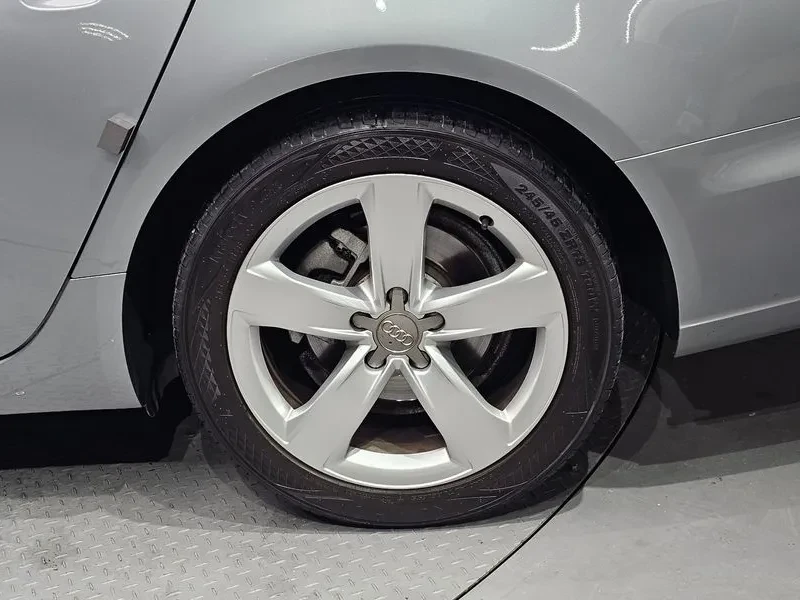 Audi A6 2.0 TDI, снимка 5 - Автомобили и джипове - 55057942