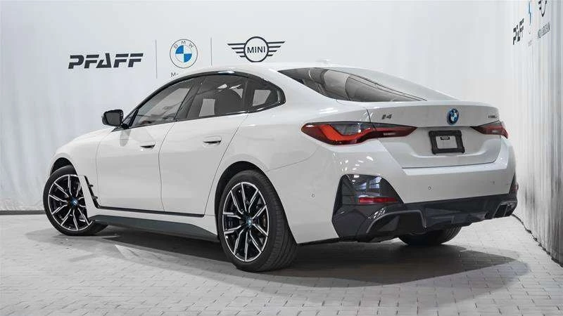 BMW i4 eDrive40| M-ПАКЕТ| ПАНО| HAR/KAR| HUD| , снимка 3 - Автомобили и джипове - 55988595