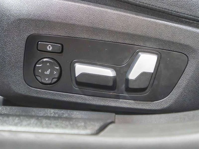 BMW i4 eDrive40| M-ПАКЕТ| ПАНО| HAR/KAR| HUD| , снимка 10 - Автомобили и джипове - 55988595