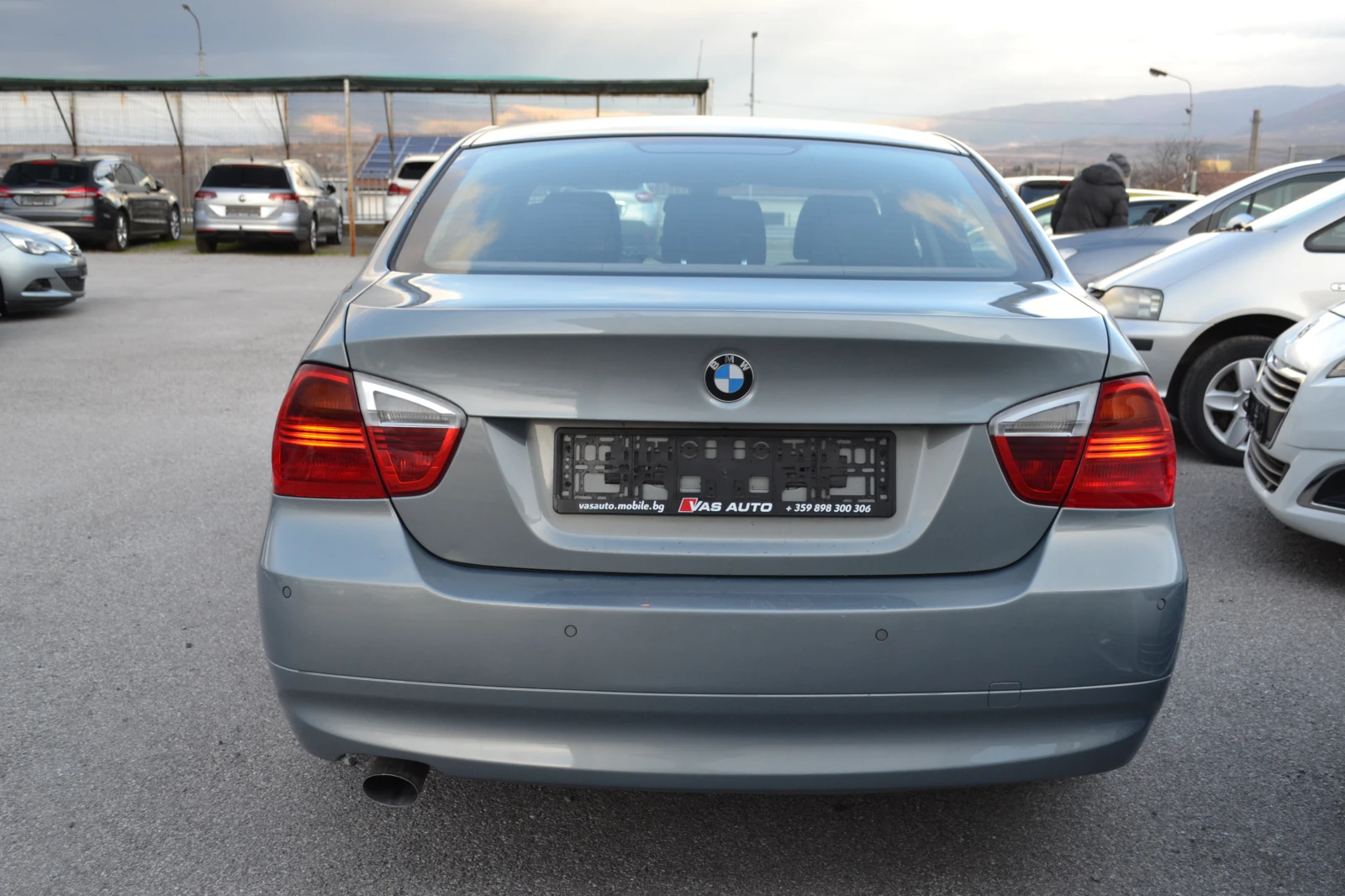 BMW 318 2.0D-137000K.M - изображение 4