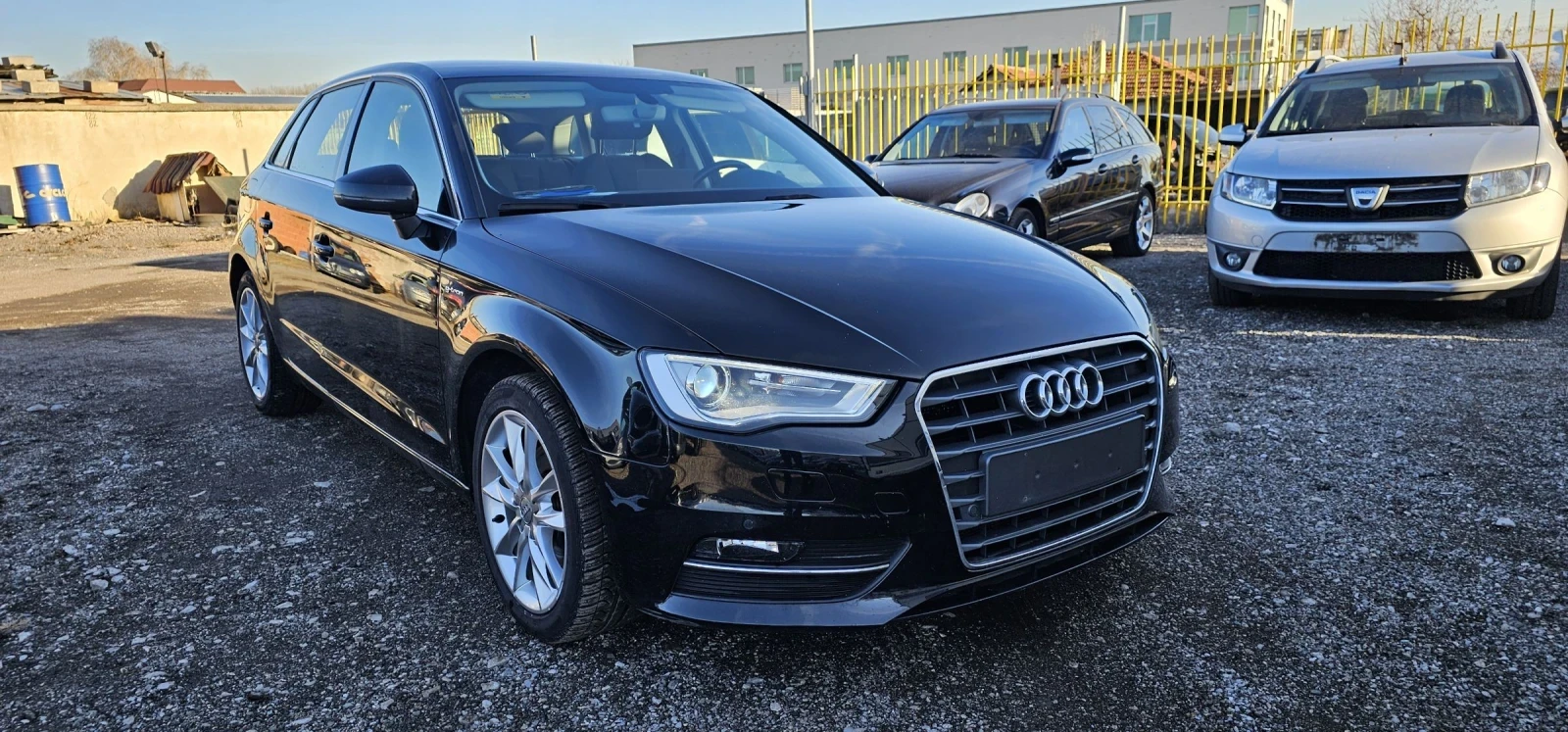 Audi A3  6SPEED NAVI EURO6B - изображение 5