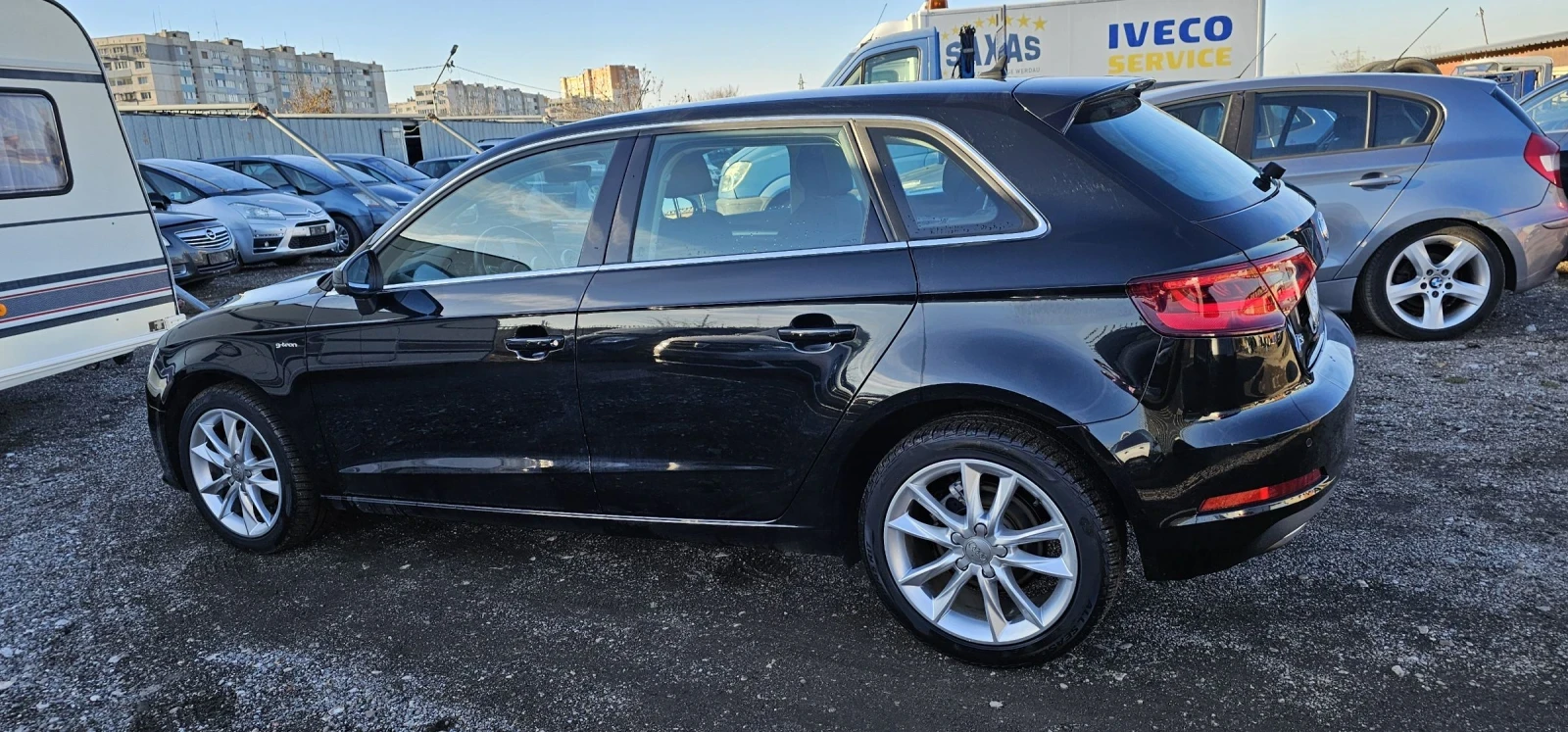 Audi A3  6SPEED NAVI EURO6B - изображение 8